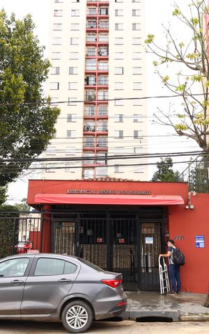Apartamento à venda com 45m², 2 quartos e 1 vagaFachada do condomínio