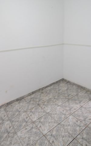 Casa à venda com 100m², 3 quartos e 2 vagasQuarto de Serviço 1