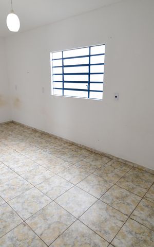 Casa à venda com 100m², 3 quartos e 2 vagasQuarto 1