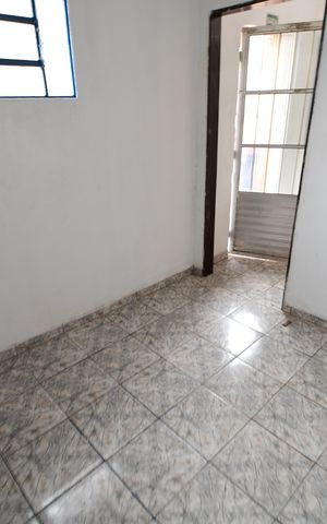 Casa à venda com 100m², 3 quartos e 2 vagasQuarto de Serviço 2