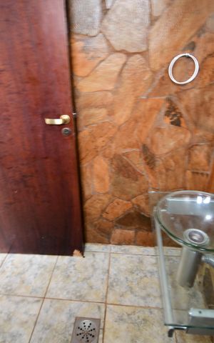 Casa à venda com 100m², 3 quartos e 2 vagasLavabo