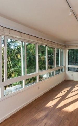 Apartamento para alugar com 197m², 3 quartos e 4 vagas Apartamento para alugar com 197m², 3 quartos e 4 vagasSala
