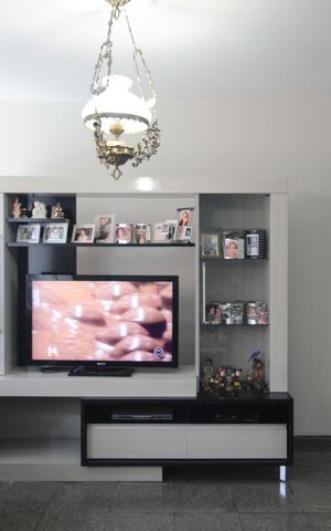 Casa à venda com 406m², 4 quartos e 3 vagasSala