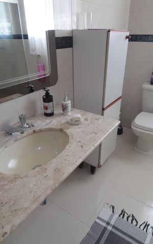 Casa à venda com 406m², 4 quartos e 3 vagasBanheiro da Suite Master