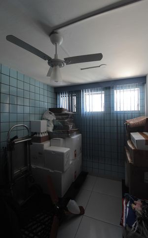 Casa à venda com 406m², 4 quartos e 3 vagasLavanderia