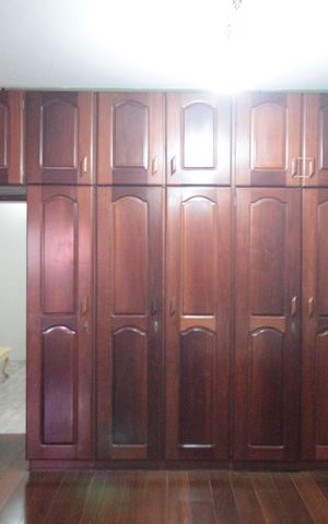 Casa à venda com 406m², 4 quartos e 3 vagasSuite Master