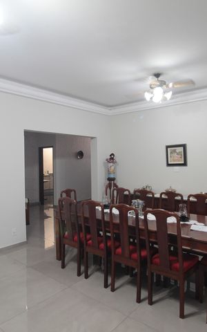 Casa à venda com 406m², 4 quartos e 3 vagasSala de Jantar