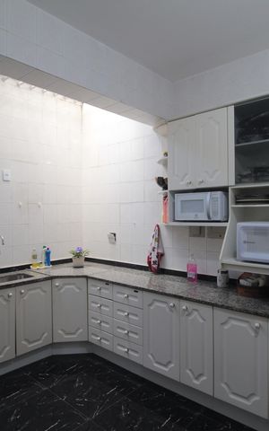 Casa à venda com 406m², 4 quartos e 3 vagasCozinha