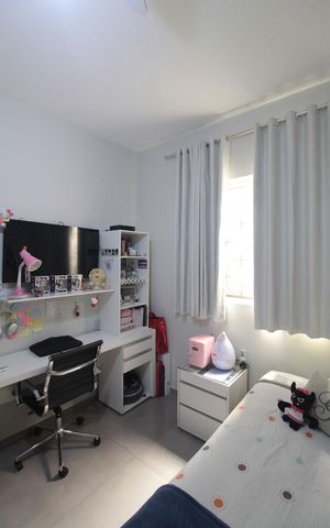 Casa à venda com 406m², 4 quartos e 3 vagasQuarto 2