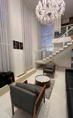 Casa à venda com 314m², 3 quartos e 2 vagas Casa à venda com 314m², 3 quartos e 2 vagasSala