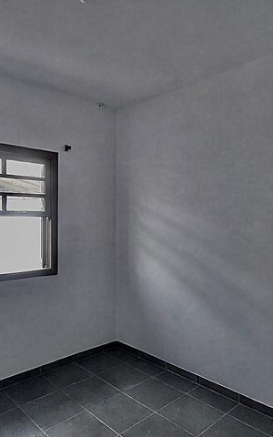 Casa à venda com 155m², 3 quartos e 2 vagas Casa à venda com 155m², 3 quartos e 2 vagasQuarto