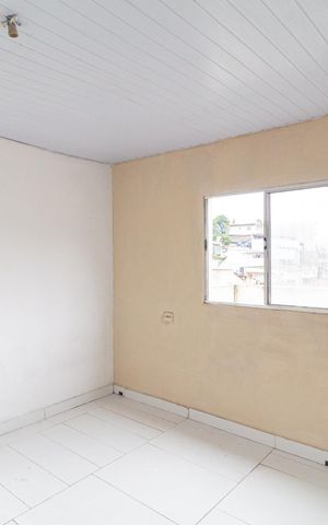 Casa para alugar com 60m², 1 quarto e sem vaga Casa para alugar com 60m², 1 quarto e sem vagaSala