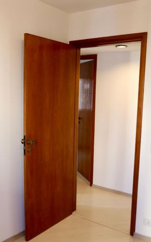 Apartamento à venda com 180m², 4 quartos e 2 vagas Apartamento à venda com 180m², 4 quartos e 2 vagasQuarto