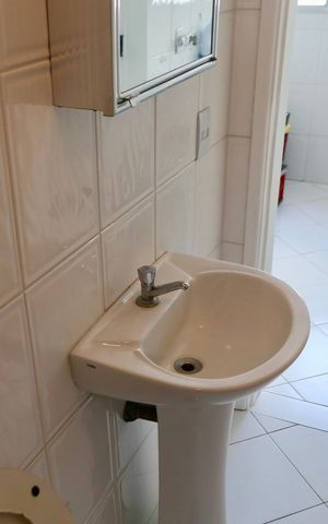 Apartamento à venda com 180m², 4 quartos e 2 vagas Apartamento à venda com 180m², 4 quartos e 2 vagasÁrea de Serviço