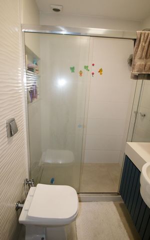 Casa à venda com 293m², 4 quartos e 3 vagasBanheiro Social
