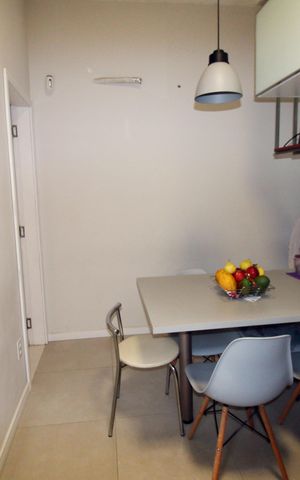 Casa à venda com 293m², 4 quartos e 3 vagasCozinha