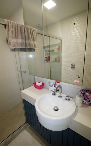Casa à venda com 293m², 4 quartos e 3 vagasBanheiro Social