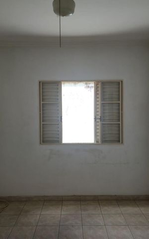Casa à venda com 218m², 4 quartos e 5 vagas Casa à venda com 218m², 4 quartos e 5 vagasQuarto 03