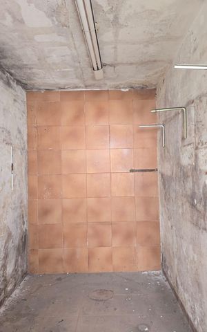 Casa à venda com 218m², 4 quartos e 5 vagas Casa à venda com 218m², 4 quartos e 5 vagasDespensa