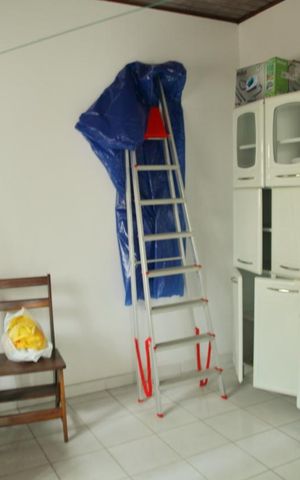 Casa à venda com 200m², 2 quartos e 2 vagasQuarto de Serviço