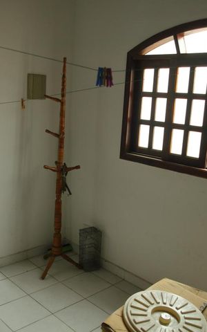 Casa à venda com 200m², 2 quartos e 2 vagasQuarto de Serviço