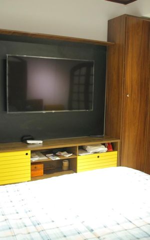 Casa à venda com 200m², 2 quartos e 2 vagasSuite 1