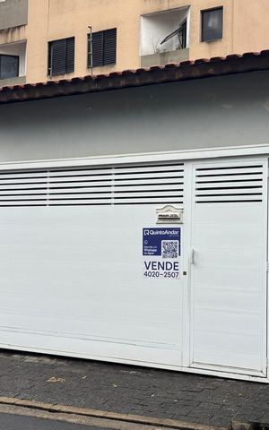 Casa para alugar com 200m², 2 quartos e 2 vagas Casa para alugar com 200m², 2 quartos e 2 vagasFachada