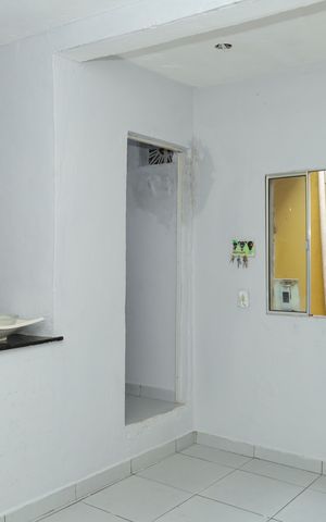 Casa à venda com 250m², 2 quartos e sem vagaSala