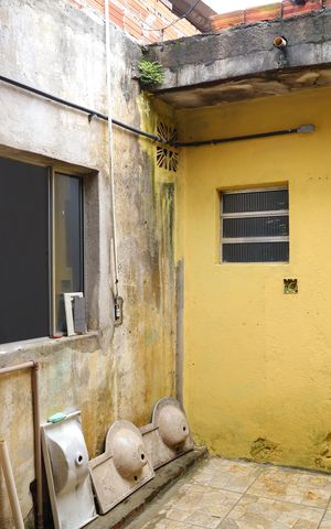 Casa à venda com 250m², 2 quartos e sem vagaÁrea de Serviço