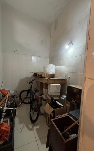 Casa à venda com 240m², 3 quartos e 2 vagas