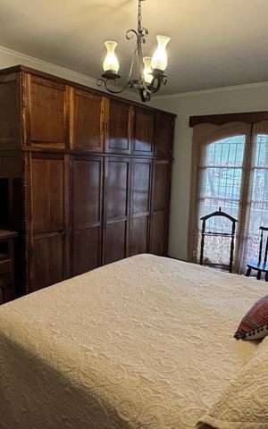 Casa à venda com 240m², 3 quartos e 2 vagas Casa à venda com 240m², 3 quartos e 2 vagasSuite