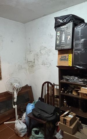Casa à venda com 240m², 3 quartos e 2 vagas Casa à venda com 240m², 3 quartos e 2 vagasEdícula - Despensa