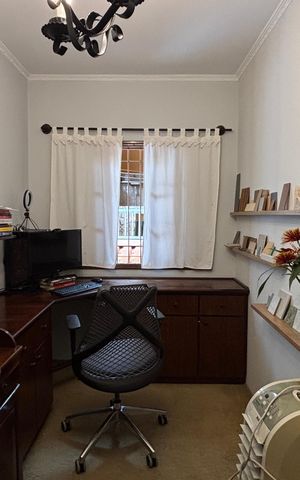 Casa à venda com 240m², 3 quartos e 2 vagas Casa à venda com 240m², 3 quartos e 2 vagasQuarto 2
