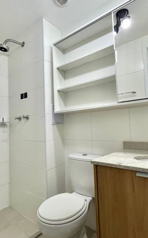 Studio para alugar com 35m², 1 quarto e sem vaga Studio para alugar com 35m², 1 quarto e sem vagaBanheiro