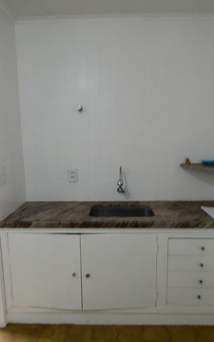 Casa à venda com 198m², 4 quartos e 6 vagasCozinha