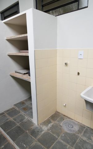 Casa à venda com 198m², 4 quartos e 6 vagasÁrea de Serviço