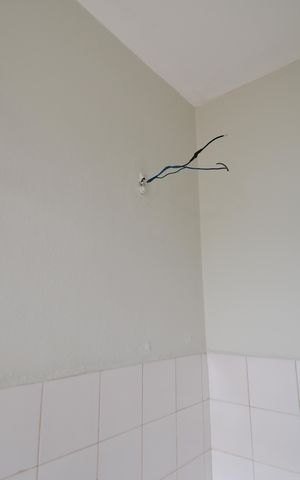 Casa à venda com 198m², 4 quartos e 6 vagasBanheiro de serviço