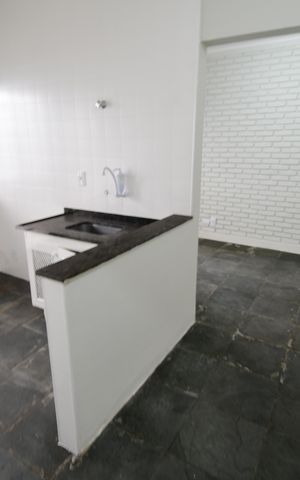Casa à venda com 198m², 4 quartos e 6 vagasCozinha - Edícula