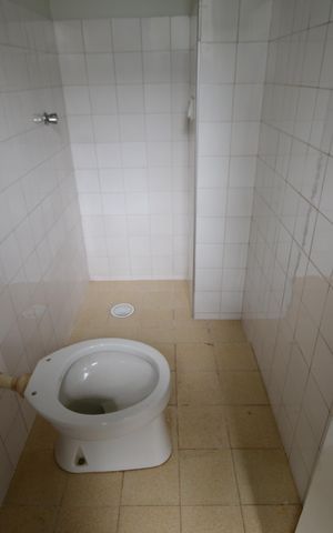 Casa à venda com 198m², 4 quartos e 6 vagasBanheiro de serviço