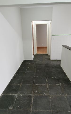 Casa à venda com 198m², 4 quartos e 6 vagasSala - Edícula