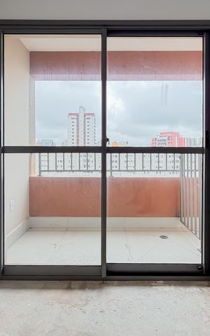 Studio à venda com 34m², 1 quarto e sem vaga Studio à venda com 34m², 1 quarto e sem vagaVaranda