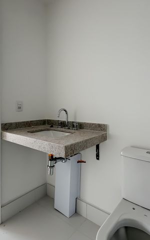 Studio à venda com 34m², 1 quarto e sem vaga Studio à venda com 34m², 1 quarto e sem vagaBanheiro