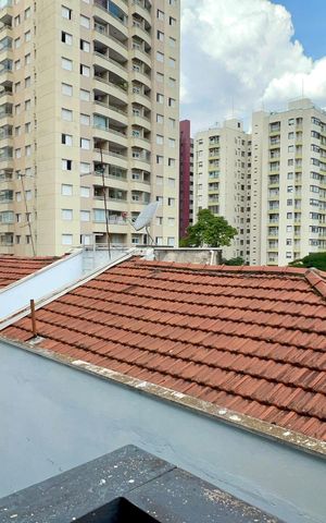 Apartamento à venda com 80m², 2 quartos e sem vaga Apartamento à venda com 80m², 2 quartos e sem vagaSacada do quarto
