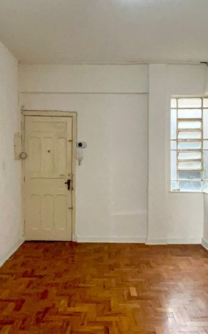 Apartamento à venda com 80m², 2 quartos e sem vaga Apartamento à venda com 80m², 2 quartos e sem vagaSala