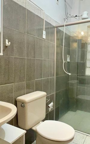 Apartamento à venda com 80m², 2 quartos e sem vaga Apartamento à venda com 80m², 2 quartos e sem vagaBanheiro