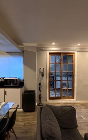 Casa à venda com 115m², 3 quartos e sem vaga Casa à venda com 115m², 3 quartos e sem vagaCozinha