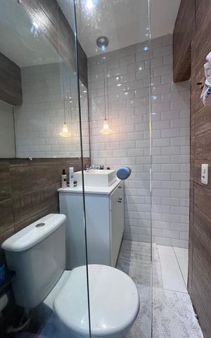 Casa à venda com 115m², 3 quartos e sem vaga Casa à venda com 115m², 3 quartos e sem vagaBanheiro