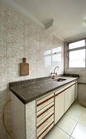 Apartamento à venda com 55m², 2 quartos e 1 vaga Apartamento à venda com 55m², 2 quartos e 1 vagaCozinha
