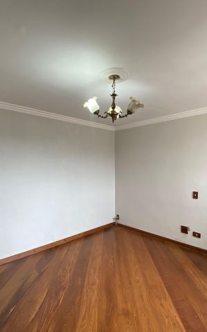 Apartamento à venda com 55m², 2 quartos e 1 vaga Apartamento à venda com 55m², 2 quartos e 1 vagaSala