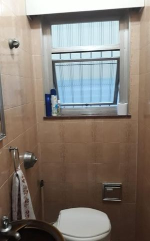 Casa à venda com 154m², 3 quartos e 3 vagas Casa à venda com 154m², 3 quartos e 3 vagasBanheiro